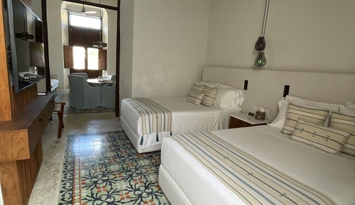 Suite estudio superior, 2 camas de matrimonio, vistas al parque