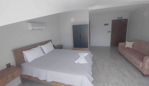 Habitación clásica con 2 camas individuales