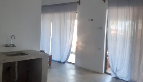 Habitación superior con 1 cama doble o 2 individuales, vistas al mar
