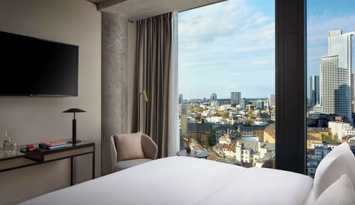 Superior Room, Skyline View