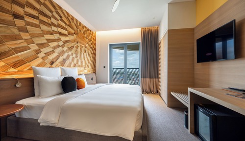 Habitación doble, balcón, vistas al río