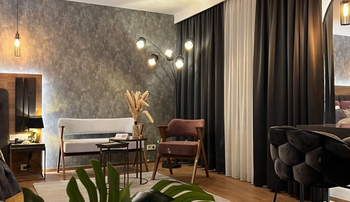 Habitación exclusiva doble, 1 cama de matrimonio, no fumadores, baño privado