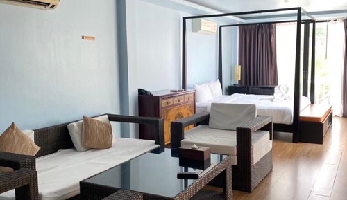 Deluxe Suite Room