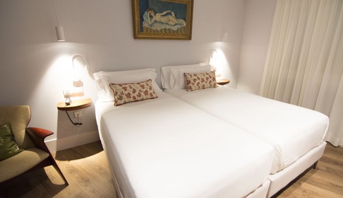 Habitación con 1 cama doble o 2 individuales