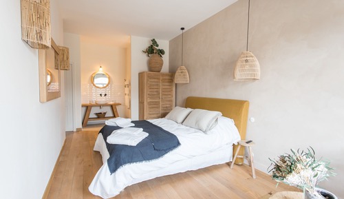 Suite, baño privado (pénate3)