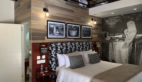 Habitación, varias camas