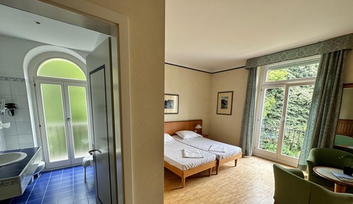 Habitación cuádruple Deluxe, vistas al lago