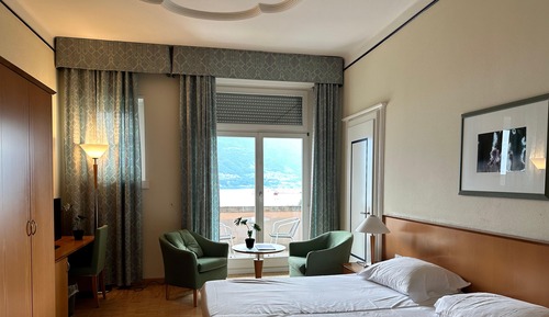 Habitación clásica con 1 cama doble o 2 individuales, vistas al lago
