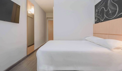 Habitación estándar, 1 cama doble, accesible para personas con discapacidad