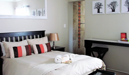 Double en-suite Bedroom