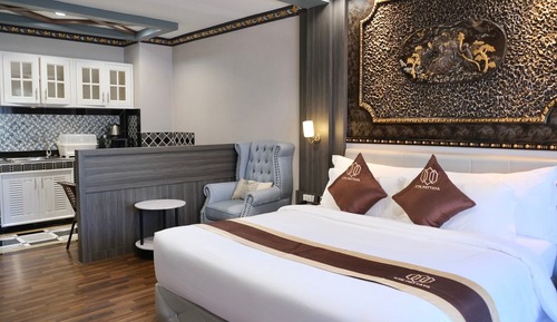 Superior Suite