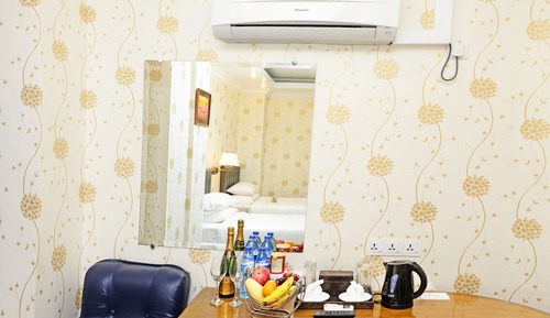 Habitación superior, sin ventanas
