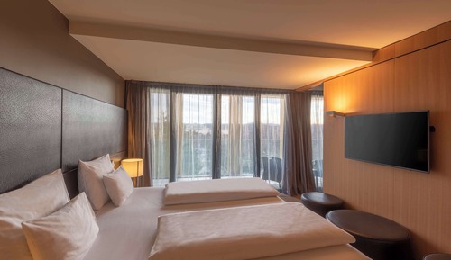 Suite junior, 1 cama de matrimonio grande, balcón