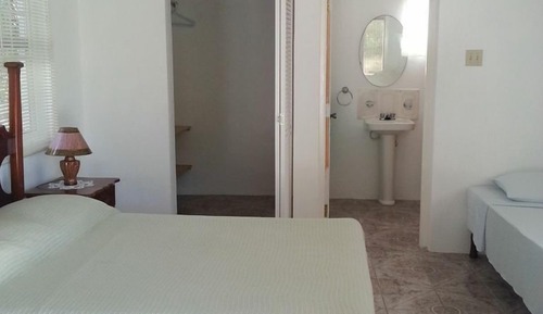 Habitación estándar con 2 camas individuales