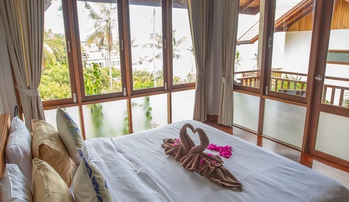 Seaview Chalet