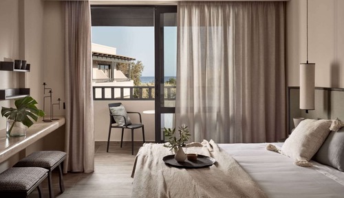 Evergreen Retreat Room with Balcony