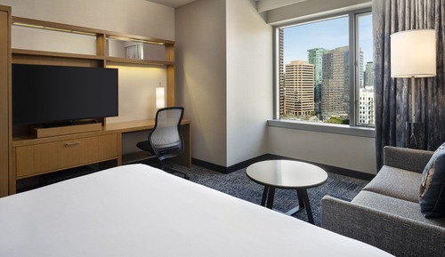 Habitación, 1 cama de matrimonio grande con sofá cama, no fumadores, vistas a la ciudad