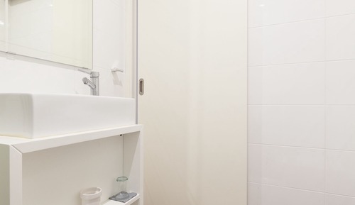 Habitación Confort con 1 cama doble o 2 individuales