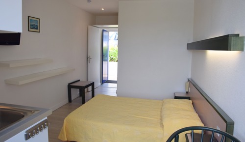 Estudio, terraza (2 PERS)