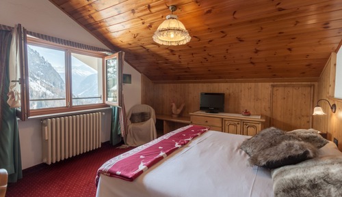 Suite familiar