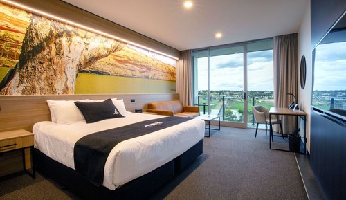 Habitación Deluxe con 1 cama doble o 2 individuales, 1 habitación, balcón, vistas al río