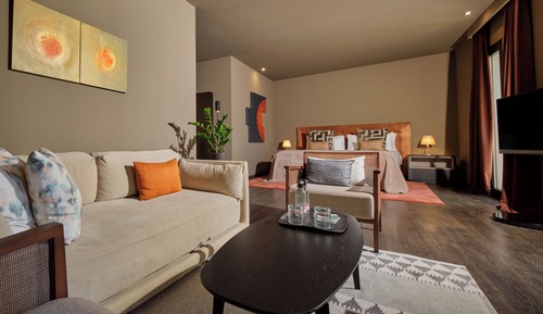 Suite, vistas al patio