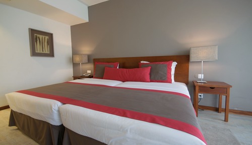 Habitación superior, vistas al jardín