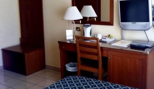 Habitación económica doble (1 large single bed)