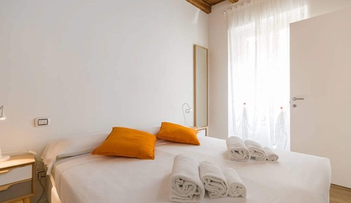 Apartamento, 2 habitaciones (Opera House - via Frattini 2)