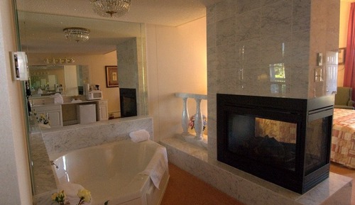 Suite estudio estándar, 1 cama de matrimonio grande, bañera de hidromasaje