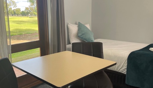 Habitación triple Deluxe, vistas al campo de golf