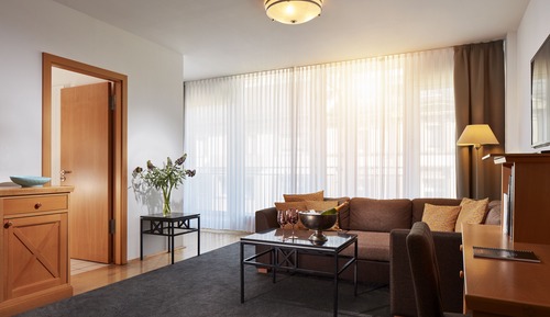 Suite familiar