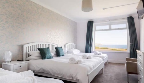 Suite, baño privado, vistas al mar