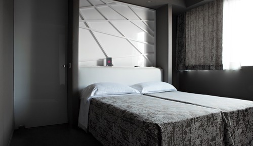 Habitación estándar con 1 cama doble o 2 individuales