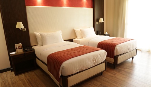 Habitación estándar con 1 cama doble o 2 individuales