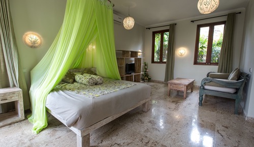 Suite, vistas al jardín