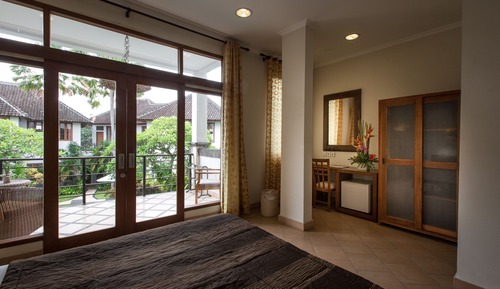 Habitación estándar doble, vistas a la piscina