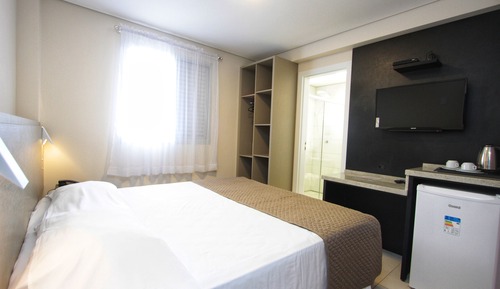 Habitación económica, 1 cama doble o 2 individuales