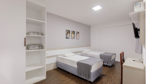 Habitación con 2 camas individuales