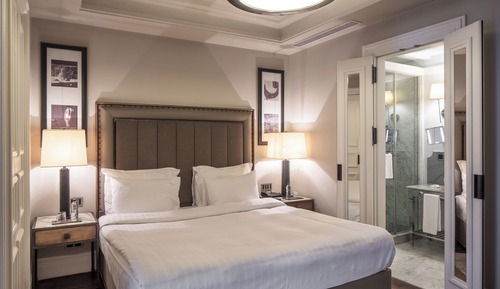 Suite ejecutiva, 1 cama de matrimonio grande, no fumadores, vistas a la ciudad