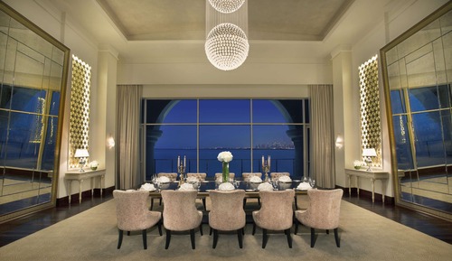 ROYAL SUITE