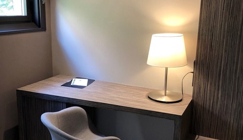 Habitación superior con 1 cama doble o 2 individuales