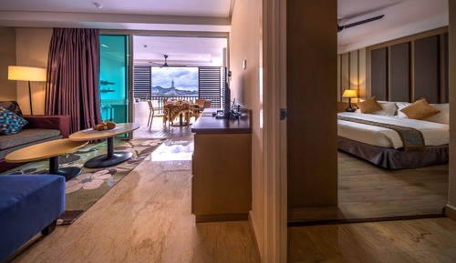 Suite estudio ejecutiva, vistas al mar