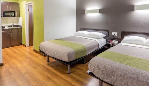 Habitación estándar, 2 camas dobles, no fumadores, cocina básica