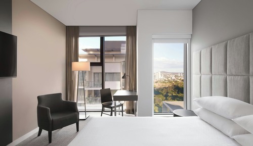 Habitación Deluxe, 1 cama de matrimonio grande, no fumadores, vistas a la ciudad