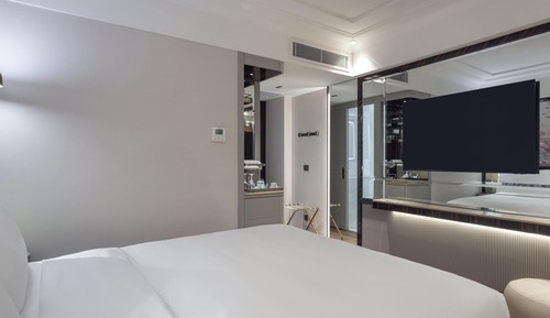 Habitación Deluxe, 1 cama de matrimonio grande, balcón