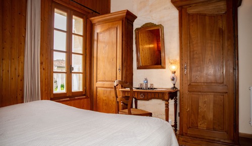 Habitación estándar doble, baño privado, vistas al jardín