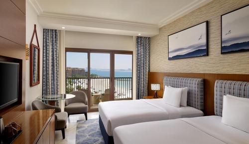 Habitación familiar, varias camas, vistas al mar