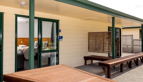 Estudio, varias camas (Motel)