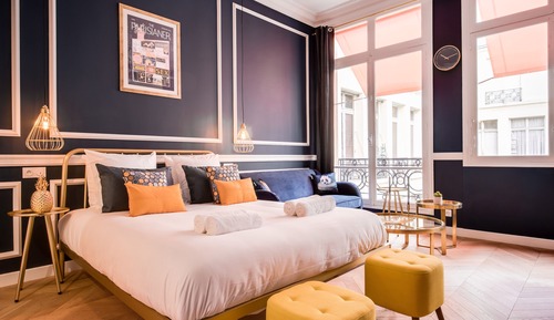 Exclusive Apartment, Ensuite, Courtyard View